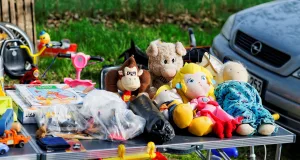 Flohmarktstand. Symbolbild