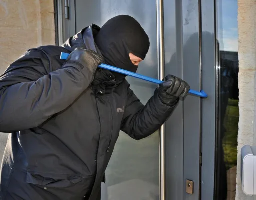 Einbrecher, Einbruch. Foto: Symbolbild