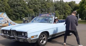 Robin Kube verwandelt die Buchholzer Skateranlage in ein Musik-Set. Foto: Stadt Buchholz