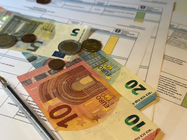 Exklusiv-Einblick: 64 Maßnahmen gegen das Finanz-Desaster in Buchholz. Foto: Tapken