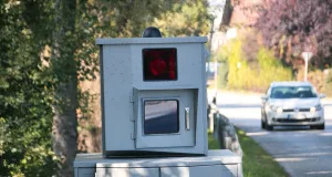 Blitzer Foto: Symbolbild