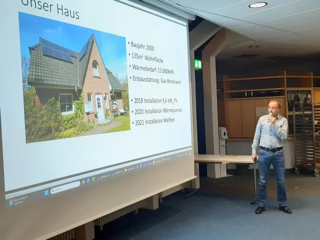 Drei Bürger berichteten detail- und kenntnisreich von ihrem Weg zur Wärmepumpe. Foto: Stadt Buchholz