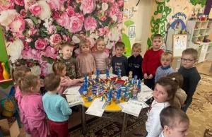 Süße Überraschung für ukrainische Partnerstadt pünktlich zu Ostern Die Spendenaktion des Herzbrücke-Vereins sorgte pünktlich zum orthodoxen Osterfest für strahlende Gesichter in der ukrainischen Partnerstadt. Foto: Herzbrücke Nordheide e.V.